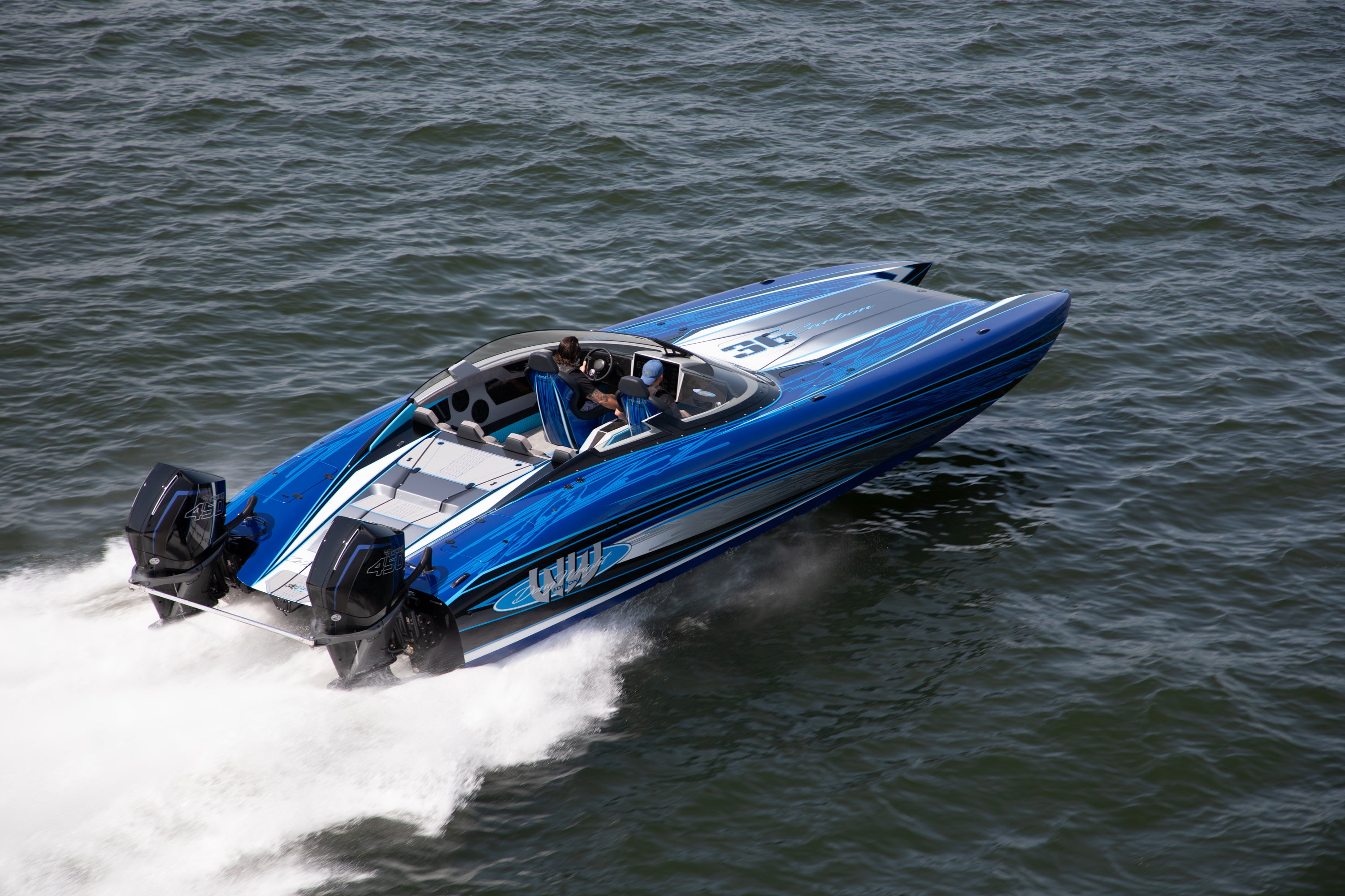 2023-36Carbon5.jpg